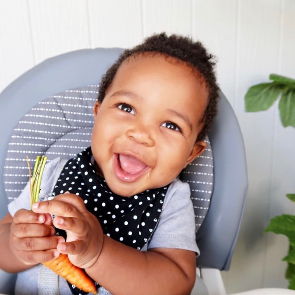 Follow my Instagram! Welcome to my Closet☺️! - Picture 7 of 12